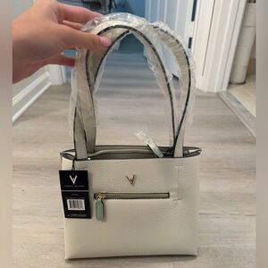 Vanessa Williams NWT Cream and green purse with matching wallet